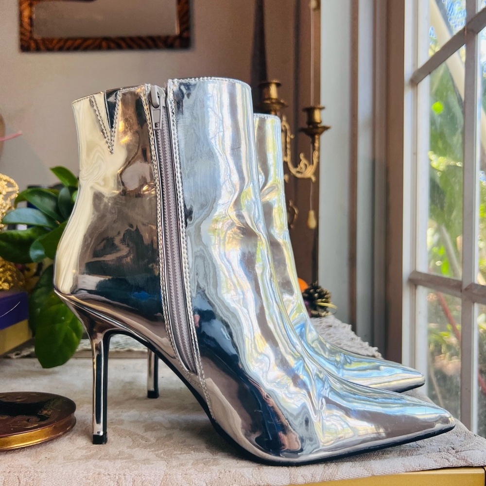 INC International Concepts Metallic Heeled Boots Brand New! - Picture 7 of 11